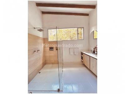 Casa de 3 alcobas en venta en Loma Del Escobero, Envigado, 300 m² · foto 7 de 20