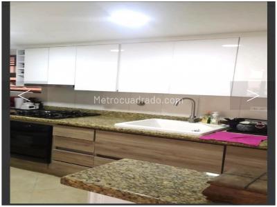 Apartamento de 3 alcobas en venta en Nina Maria, Envigado, 110 m² · foto 2 de 16