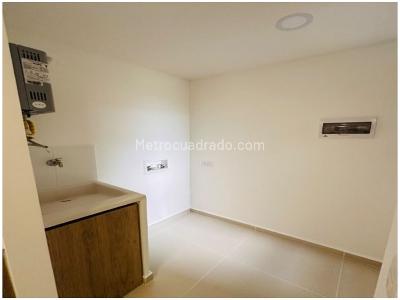 Apartamento de 3 alcobas en venta en Camino Verde, Envigado, 64 m² · foto 9 de 10