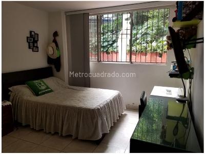 Apartamento de 4 alcobas en venta en Conquistadores, Medellín, 144 m² · foto 6 de 14