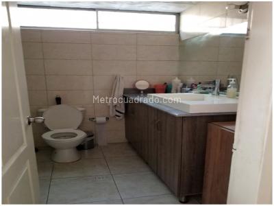 Apartamento de 4 alcobas en venta en Conquistadores, Medellín, 144 m² · foto 11 de 14