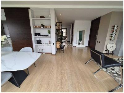 Apartamento de 3 alcobas en venta en Los Balsos, Medellín, 204 m² · foto 8 de 20