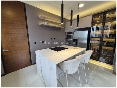Apartamento de 3 alcobas en venta en Los Balsos, Medellín, 204 m² · foto 13 de 20