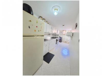 Apartamento de 3 alcobas en venta en Santa Teresita, Medellín, 96 m² · foto 7 de 20