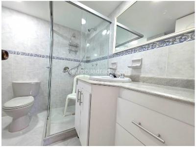 Apartamento de 3 alcobas en venta en Santa Teresita, Medellín, 96 m² · foto 19 de 20