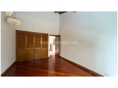 Casa de 4 alcobas en venta en La Concha, Medellín, 281 m² · foto 18 de 20