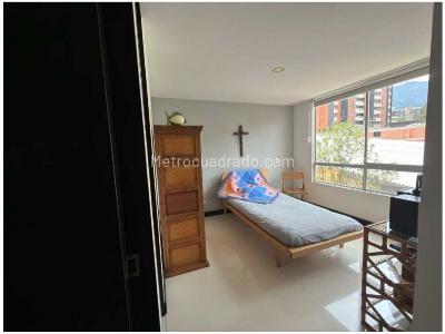 Apartamento de 3 alcobas en venta en Camino Verde, Envigado, 82 m² · foto 3 de 20