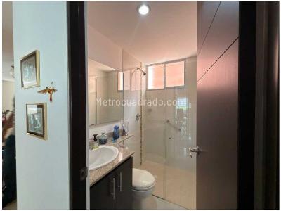 Apartamento de 3 alcobas en venta en Camino Verde, Envigado, 82 m² · foto 13 de 20
