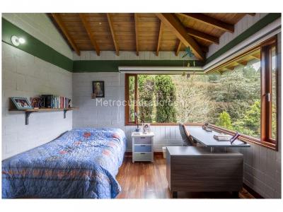 Casa de 3 alcobas en venta en Alto Del Escobero, Envigado · foto 15 de 20