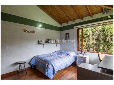 Casa de 3 alcobas en venta en Alto Del Escobero, Envigado · foto 16 de 20