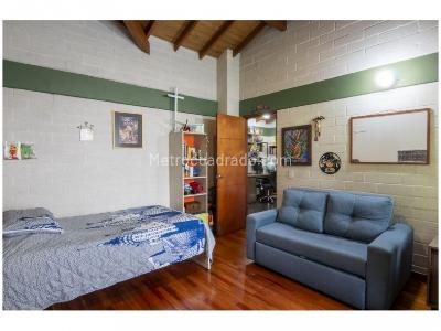 Casa de 3 alcobas en venta en Alto Del Escobero, Envigado · foto 17 de 20
