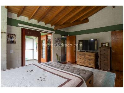 Casa de 3 alcobas en venta en Alto Del Escobero, Envigado · foto 18 de 20