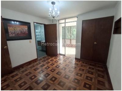 Apartamento de 5 alcobas en venta en La Candelaria, Medellín, 329 m² · foto 9 de 17