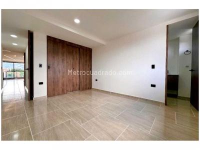 Apartamento de 4 alcobas en venta en Rosales, Medellín, 200 m² · foto 4 de 19