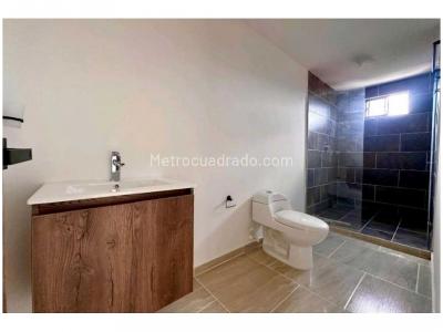 Apartamento de 4 alcobas en venta en Rosales, Medellín, 200 m² · foto 5 de 19
