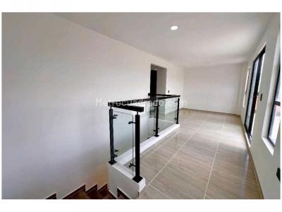 Apartamento de 4 alcobas en venta en Rosales, Medellín, 200 m² · foto 8 de 19