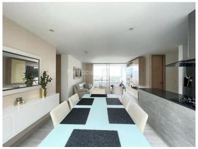 Apartamento de 3 alcobas en venta en Loma Del Chocho, Envigado, 120 m² · foto 3 de 8