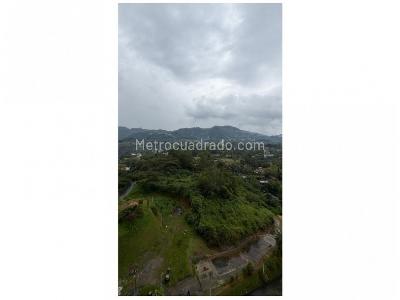 Apartamento de 3 alcobas en venta en Loma De Las Brujas, Envigado, 167 m² · foto 5 de 20
