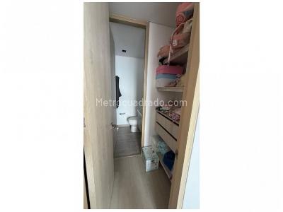 Apartamento de 3 alcobas en venta en Loma De Las Brujas, Envigado, 167 m² · foto 15 de 20