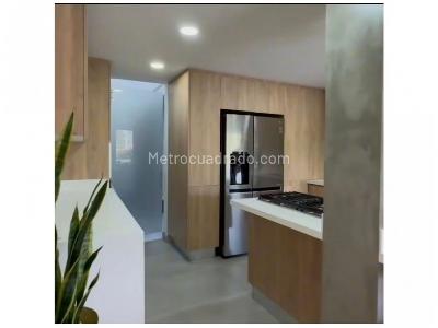 Casa de 3 alcobas en venta en Loma Del Chocho, Envigado, 246 m² · foto 5 de 14