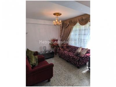 Apartamento de 4 alcobas en venta en Calasanz, Medellín, 176 m² · foto 3 de 18
