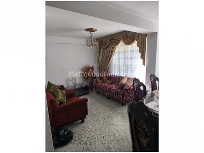 Apartamento de 4 alcobas en venta en Calasanz, Medellín, 176 m² · foto 4 de 18
