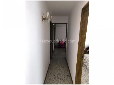 Apartamento de 4 alcobas en venta en Calasanz, Medellín, 176 m² · foto 5 de 18