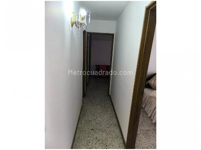 Apartamento de 4 alcobas en venta en Calasanz, Medellín, 176 m² · foto 6 de 18
