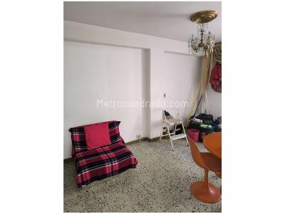 Apartamento de 4 alcobas en venta en Calasanz, Medellín, 176 m² · foto 17 de 18
