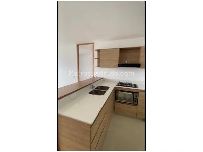 Apartamento de 2 alcobas en venta en El Dorado, Envigado, 65 m² · foto 1 de 12