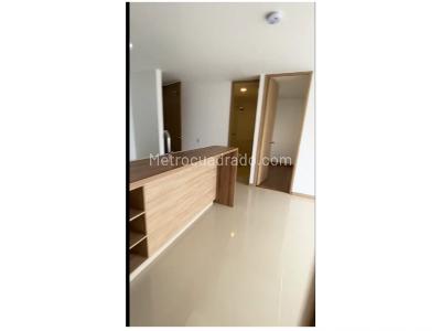 Apartamento de 2 alcobas en venta en El Dorado, Envigado, 65 m² · foto 2 de 12