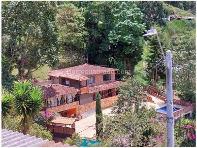 Casa de 3 alcobas en venta en San Antonio De Prado, Medellín, 350 m² · foto 3 de 20