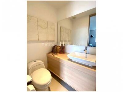Apartamento de 3 alcobas en venta en Loma Del Esmeraldal, Envigado, 184 m² · foto 4 de 10