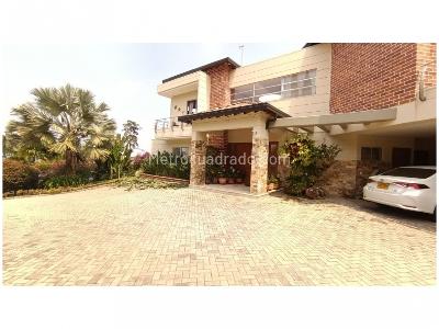 Casa de 5 alcobas en venta en El Vergel, Envigado, 656 m² · foto 4 de 20