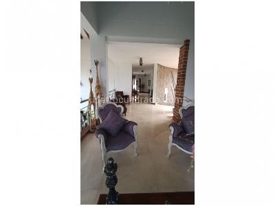 Casa de 5 alcobas en venta en El Vergel, Envigado, 656 m² · foto 16 de 20