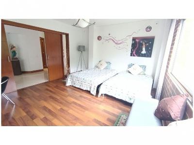 Casa de 5 alcobas en venta en El Vergel, Envigado, 656 m² · foto 17 de 20