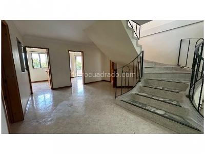 Apartamento de 3 alcobas en venta en El Velodromo, Medellín, 195 m² · foto 4 de 20