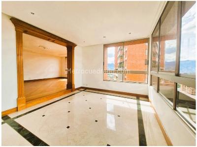 Apartamento de 4 alcobas en venta en La Tomatera, Medellín, 655 m² · foto 6 de 16