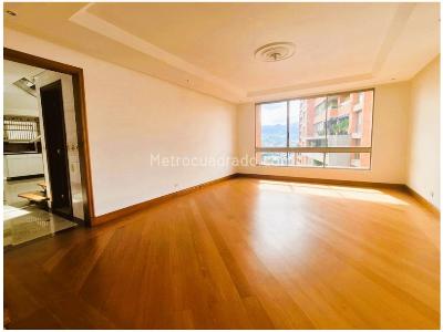 Apartamento de 4 alcobas en venta en La Tomatera, Medellín, 655 m² · foto 7 de 16
