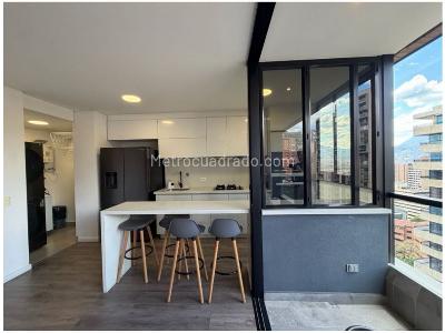 Apartamento de 2 alcobas en venta en Castropol, Medellín, 86 m² · foto 2 de 14