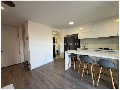 Apartamento de 2 alcobas en venta en Castropol, Medellín, 86 m² · foto 3 de 14