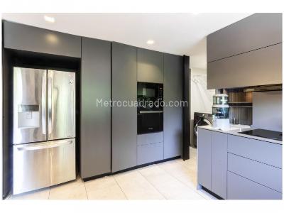 Apartamento de 2 alcobas en venta en Los Parra, Medellín, 255 m² · foto 10 de 20
