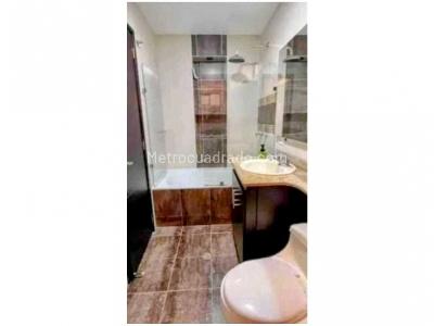 Apartamento de 4 alcobas en venta en Laureles, Medellín, 152 m² · foto 14 de 17