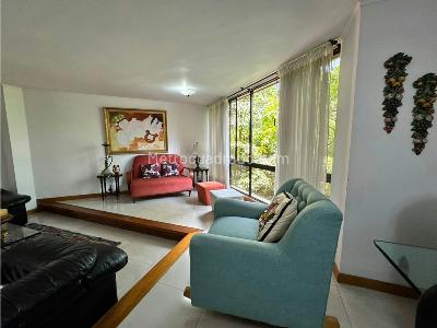 Apartamento de 3 alcobas en venta en Tv Inferior, Medellín, 157 m² · foto 5 de 15