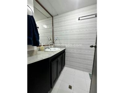 Apartamento de 3 alcobas en venta en Tv Inferior, Medellín, 157 m² · foto 13 de 15