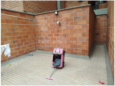 Apartamento de 3 alcobas en venta en Laureles, Medellín, 193 m² · foto 18 de 19