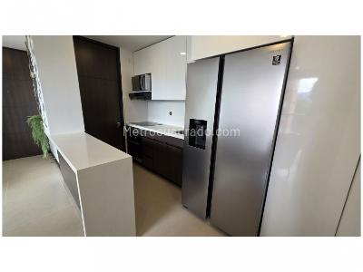 Apartamento de 3 alcobas en venta en Altos Del Poblado, Medellín, 86 m² · foto 10 de 20