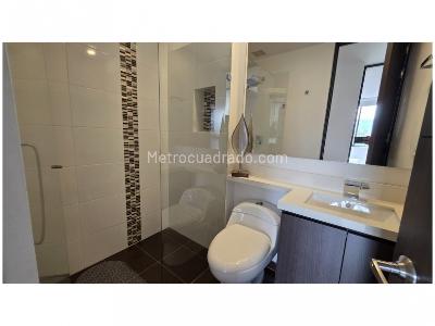 Apartamento de 3 alcobas en venta en Altos Del Poblado, Medellín, 86 m² · foto 14 de 20