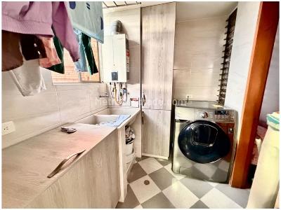 Apartamento de 3 alcobas en venta en El Tesoro, Medellín, 139 m² · foto 7 de 20