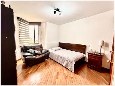 Apartamento de 3 alcobas en venta en El Tesoro, Medellín, 139 m² · foto 13 de 20